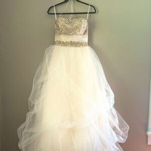 Casablanca wedding dress size 6